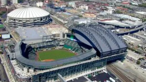 亨德森转投伊蒂法克，队长之位待定，法比尼奥或同行